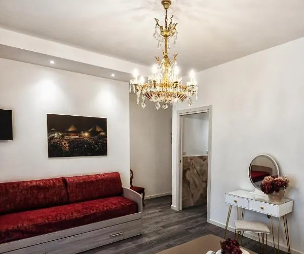 Sinfonia 23 招待所 4*